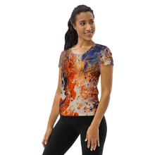 Load image into Gallery viewer, Flattering athletic T-shirt Winter Inferno
