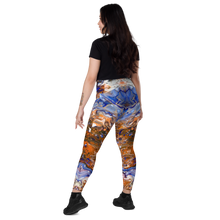 Load image into Gallery viewer, Crossover leggings with pockets Winter Inferno
