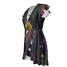 Load image into Gallery viewer, Tea dress Flow
