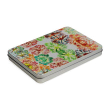 Load image into Gallery viewer, Sarong Bloom
