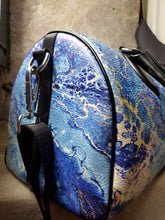 Load image into Gallery viewer, Duffle bag BlueX
