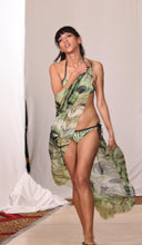 Load image into Gallery viewer, Sarong Commando
